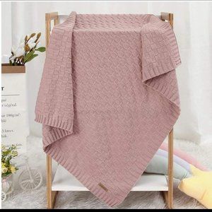 Wind proof Knitted Baby Blanket